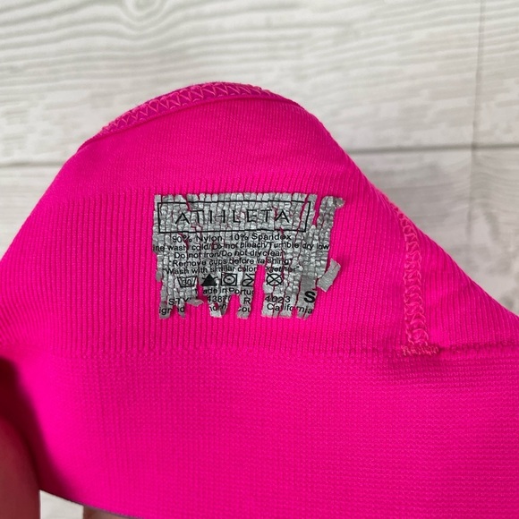 Athleta Pink Sports Bra Size Small - Picture 3 of 4